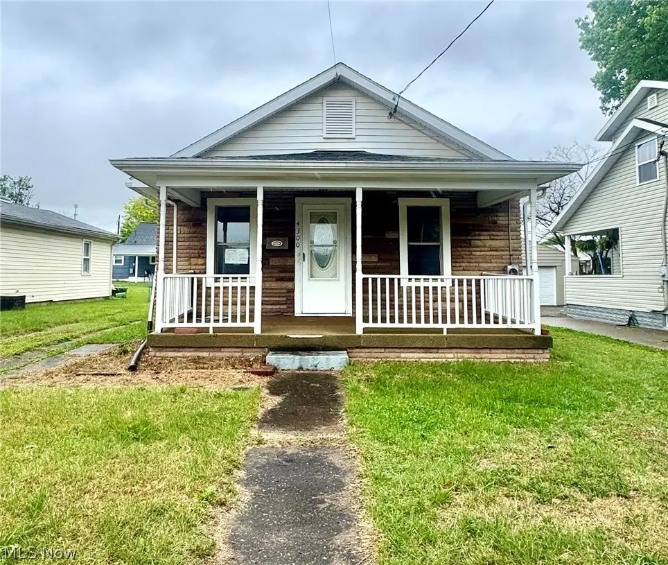 4300 7th Ave