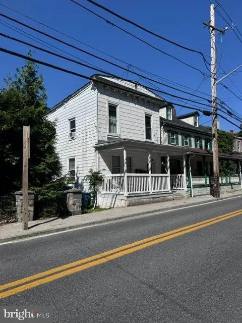 35 N Main St