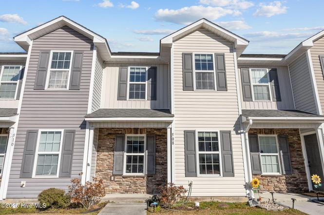 508 Cider Hill Rd