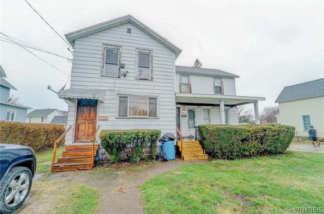 10 E Pine St
