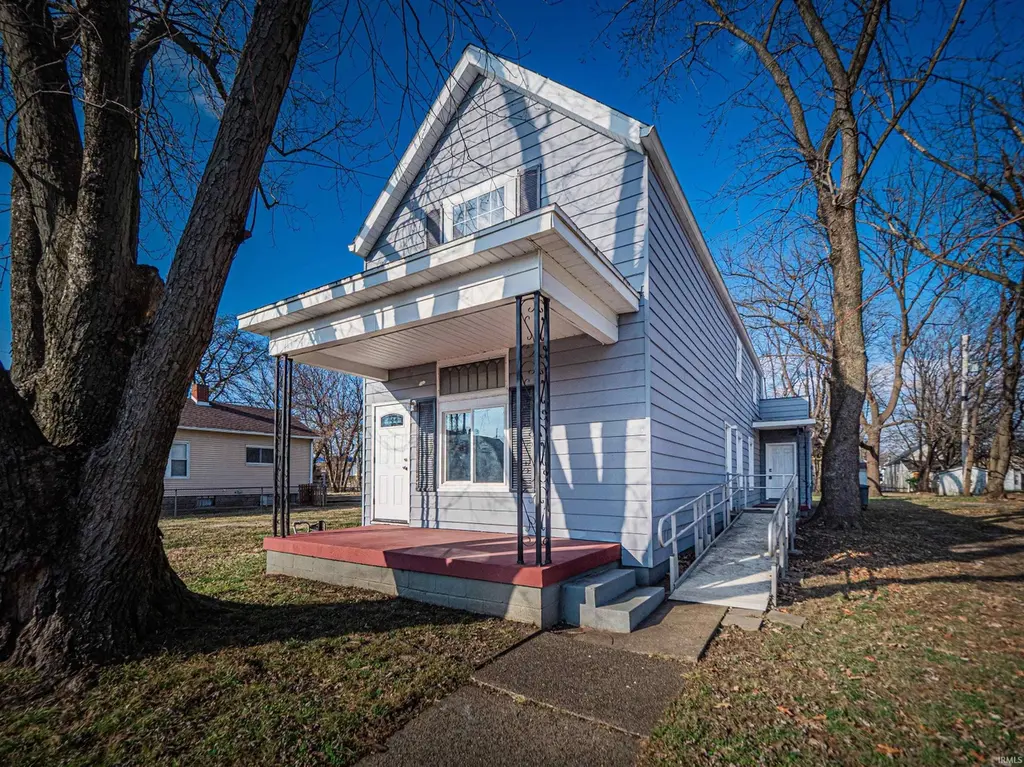 222 E Missouri St