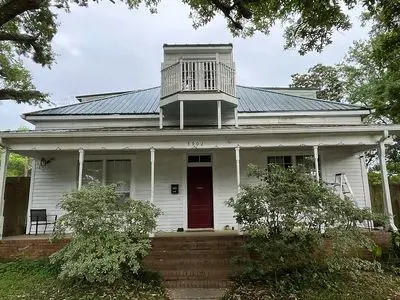 3902 Pascagoula St