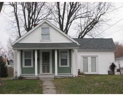 328 W Light St