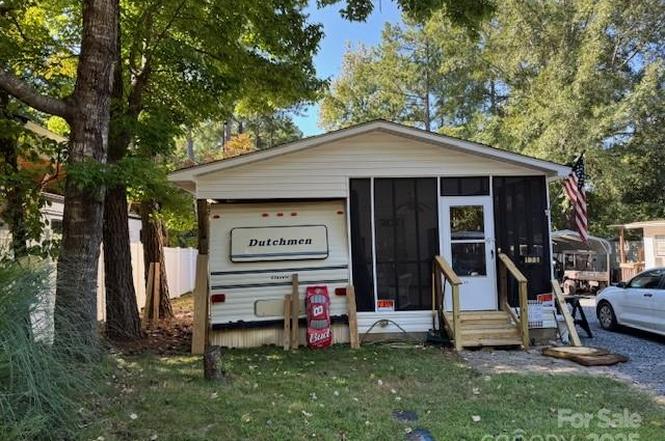 175 Roberts Ridge Rd