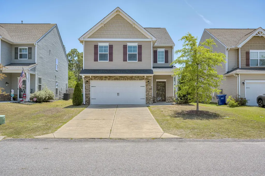 552 Count Fleet Ct