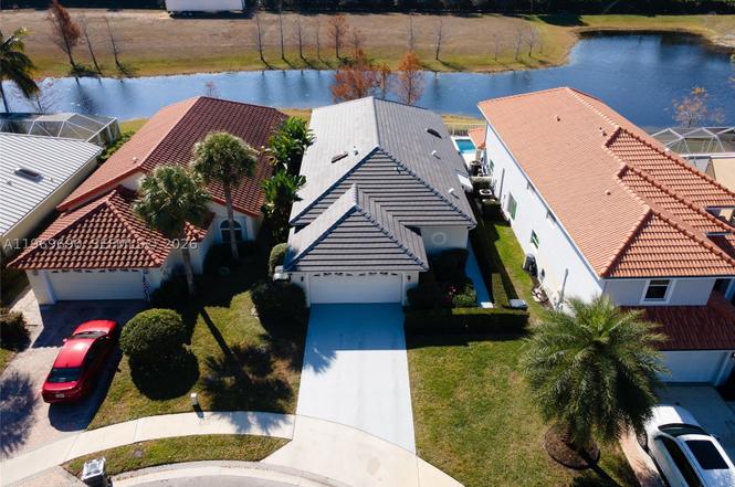 2668 Country Golf Dr