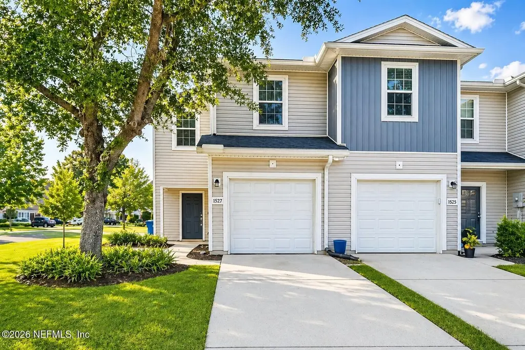 1527 Biscayne Bay Dr