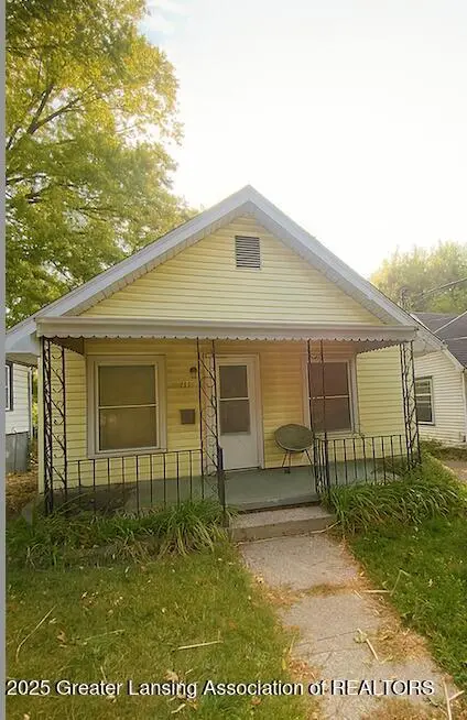 133 S Francis Ave