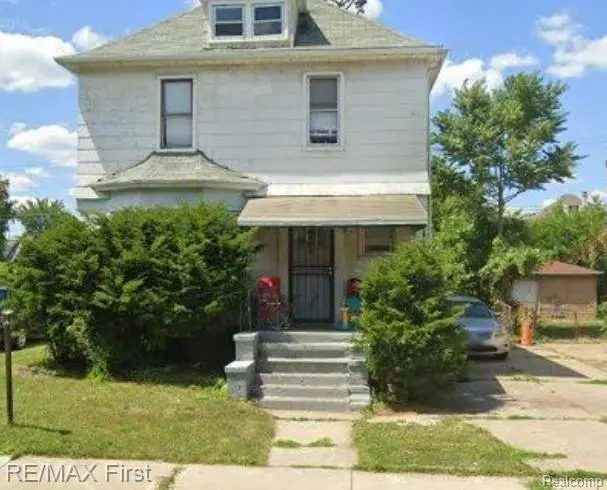 202 Tyler St