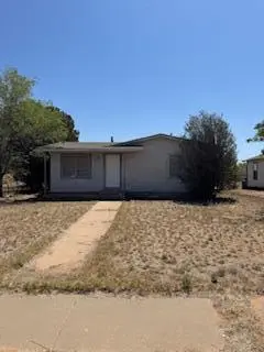 2409 Cedar Ave