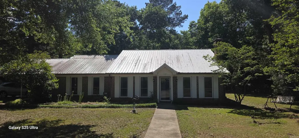 132 Beryl Rd