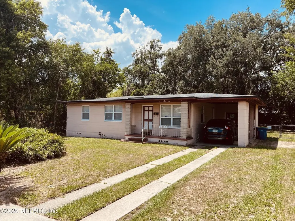 2457 Broward Rd