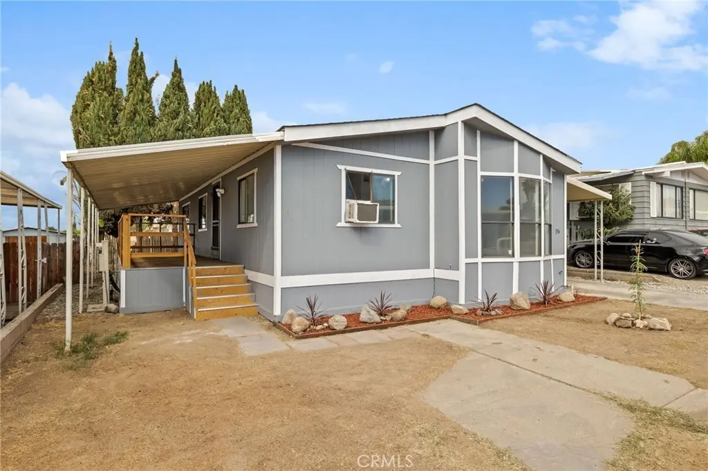 8300 Kern Cyn #156