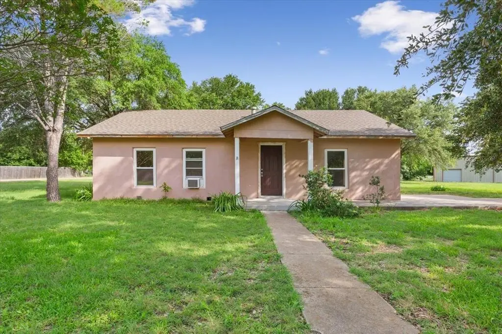 1084 Speegle Rd
