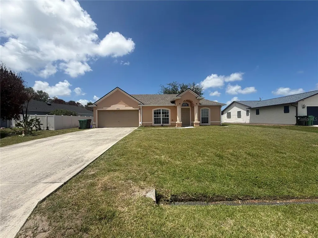 773 NW Biscayne Dr