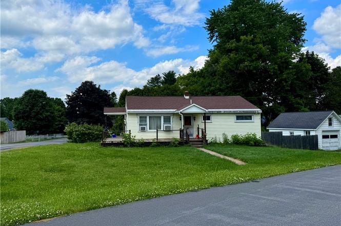 6 Alexandria Rd