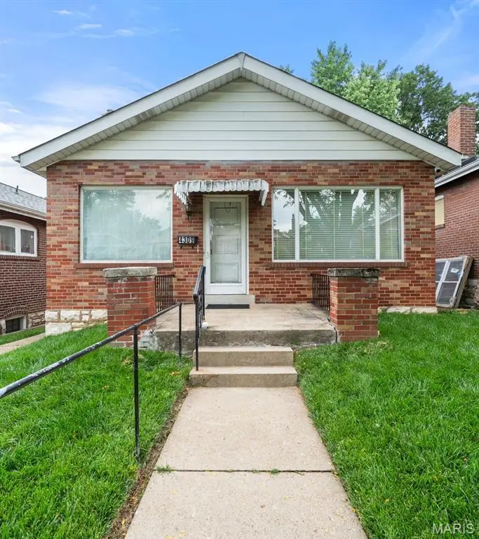 4309 Dewey Ave