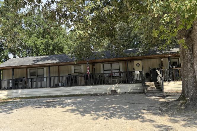 110 Hollow Point Ln