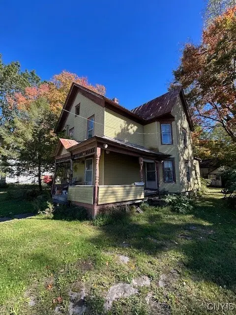 9220 Main St
