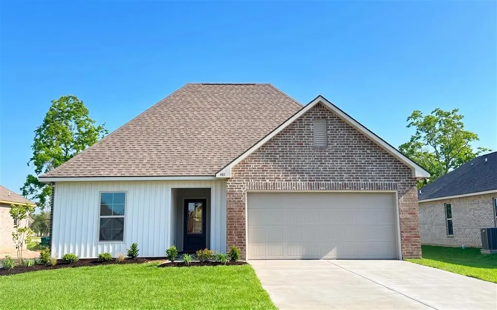 481 Garren Ln