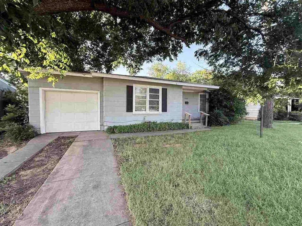 2408 Wedgewood Ave