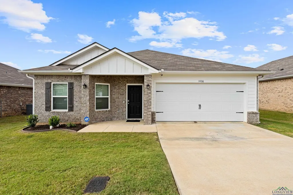 1436 Monterey Dr