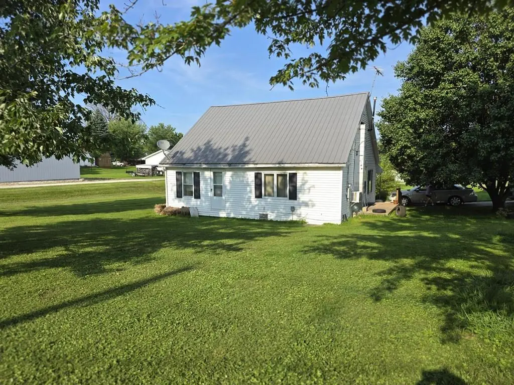 406 W Smallwood
