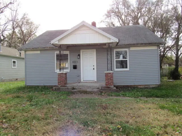 2114 E Cairo St