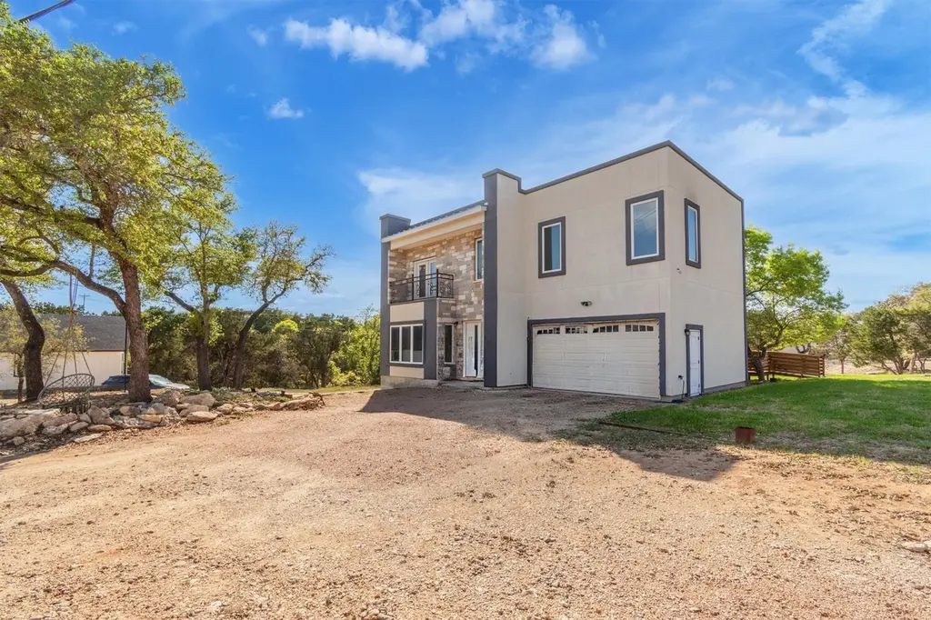 757 Canyon Bnd