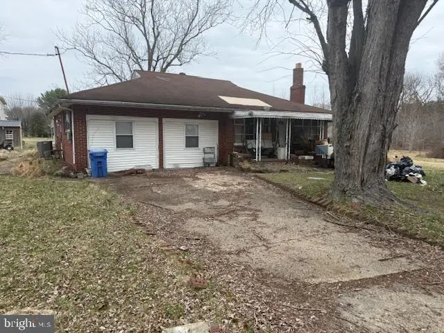 151 Peace Ln