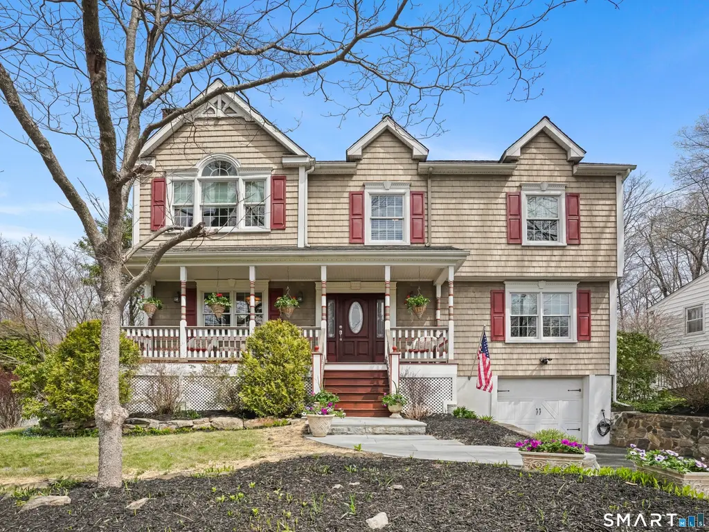 82 Ramapoo Rd