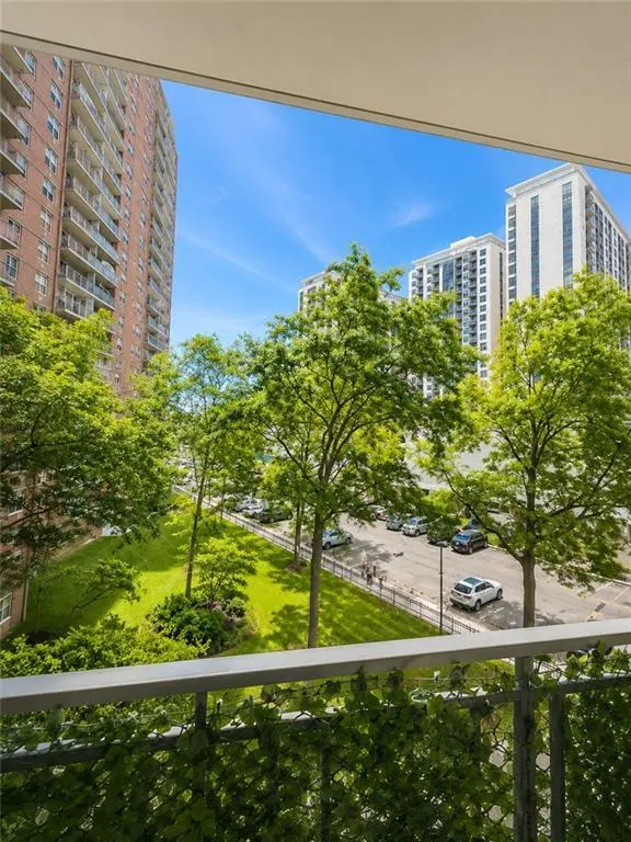 2928 W 5th St Unit 5O
