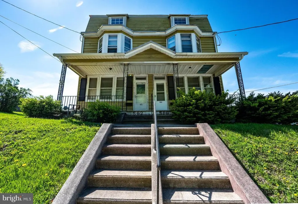 500 Windsor St
