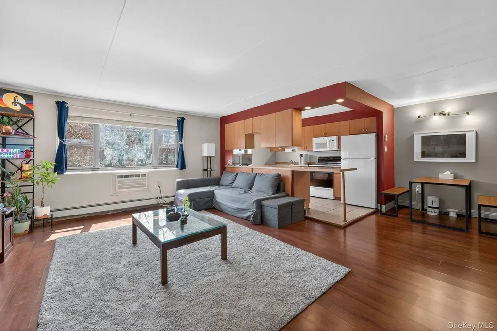 100 Clinton Ave Unit 3K