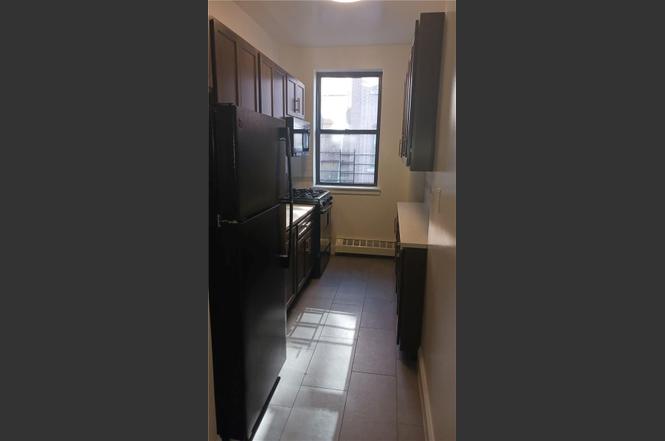 943 Teller Ave Unit 3A