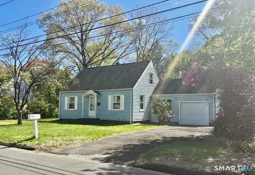 10 Monroe St