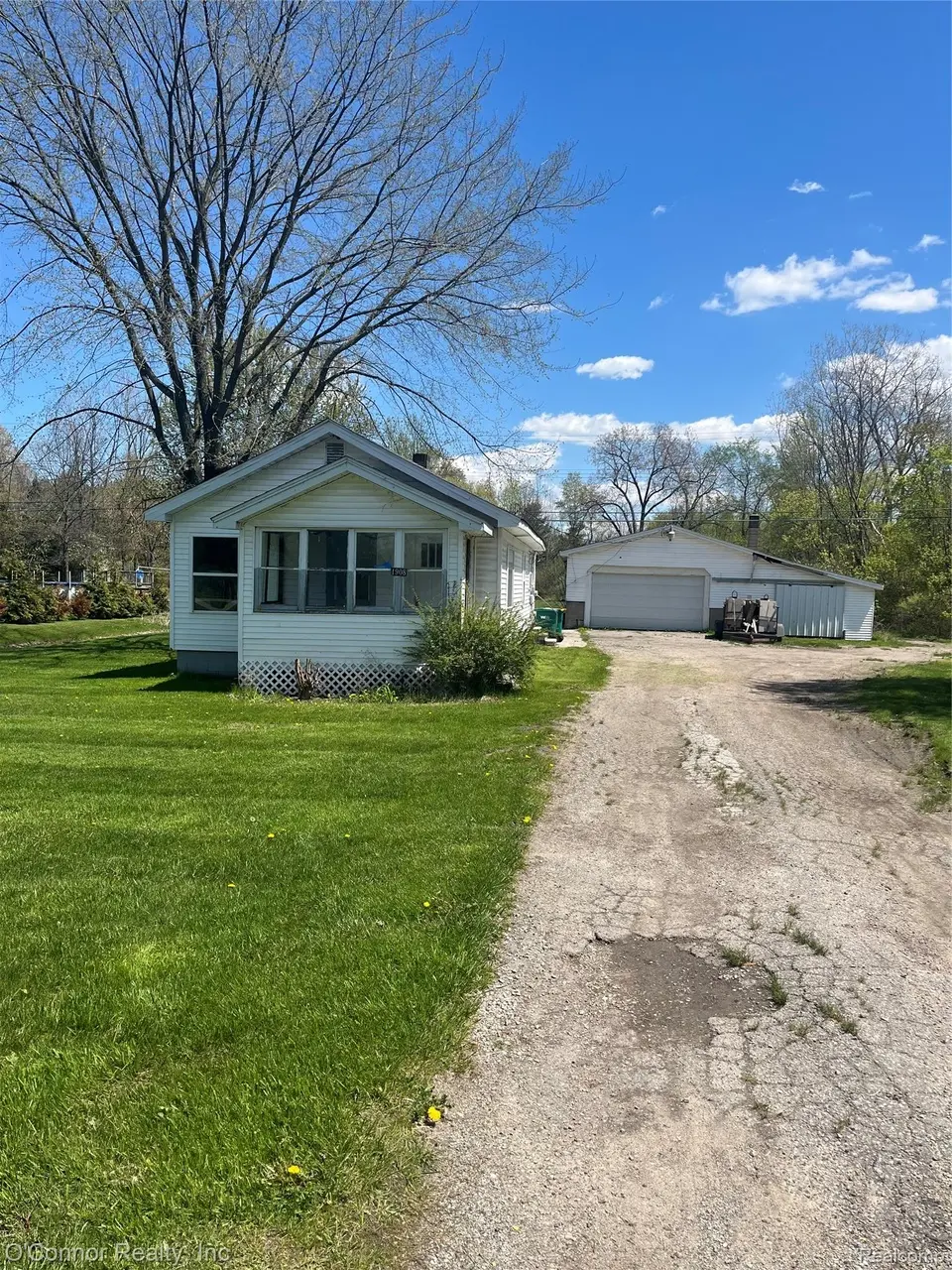1908 Range Rd