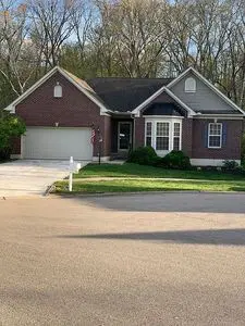 363 Delaware Dr