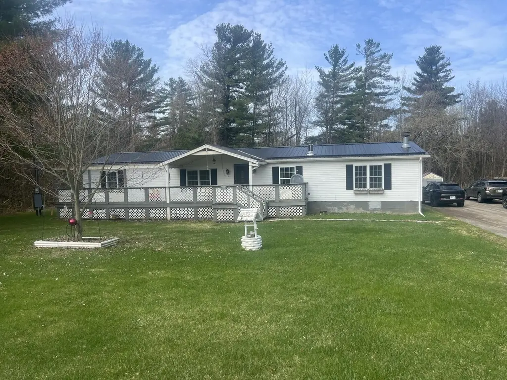 61 Bird Rd