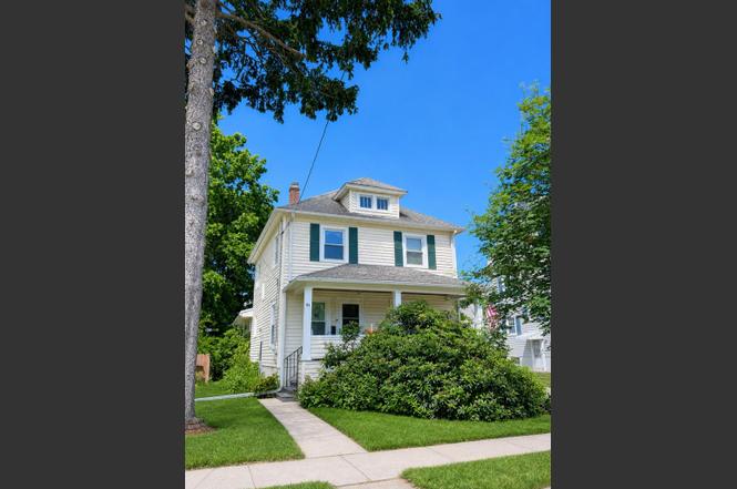 91 Crestmont Rd