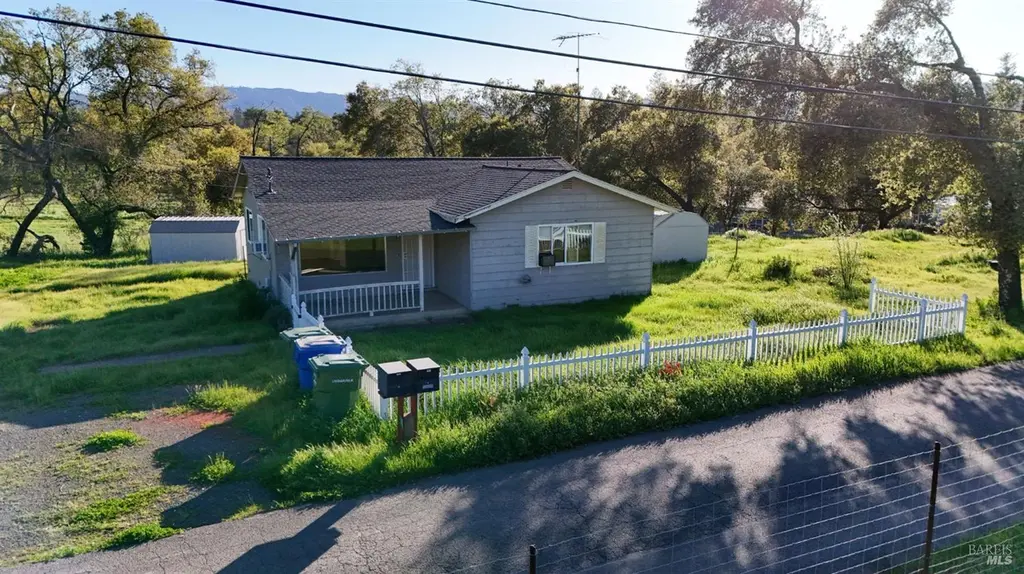 699 Mund Rd