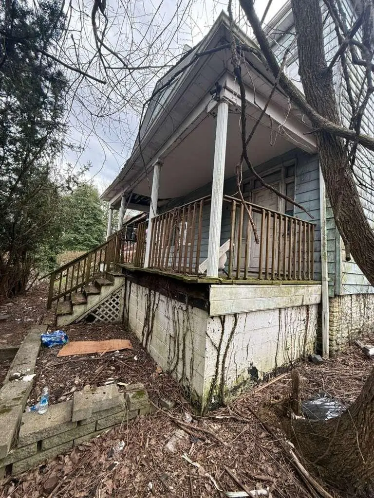 419 Prospect Ave