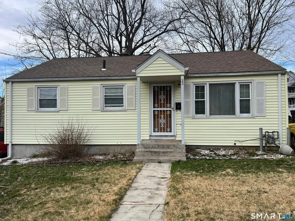 22 Stafford St