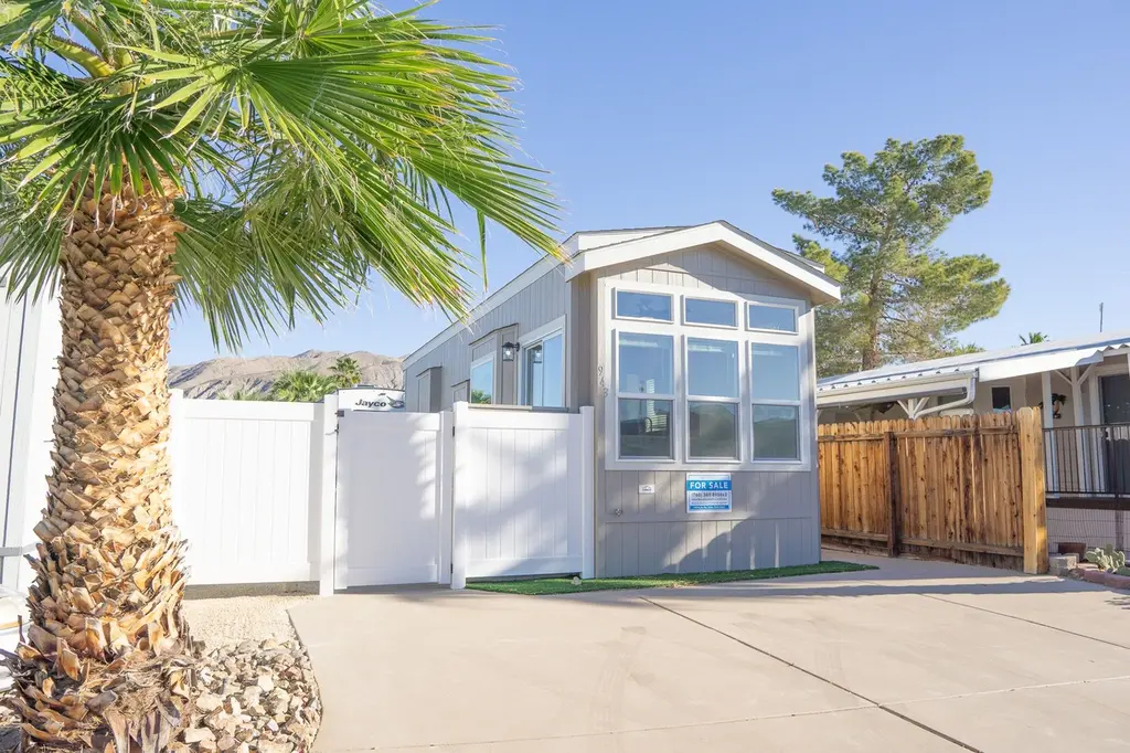 74711 Dillon Rd #943