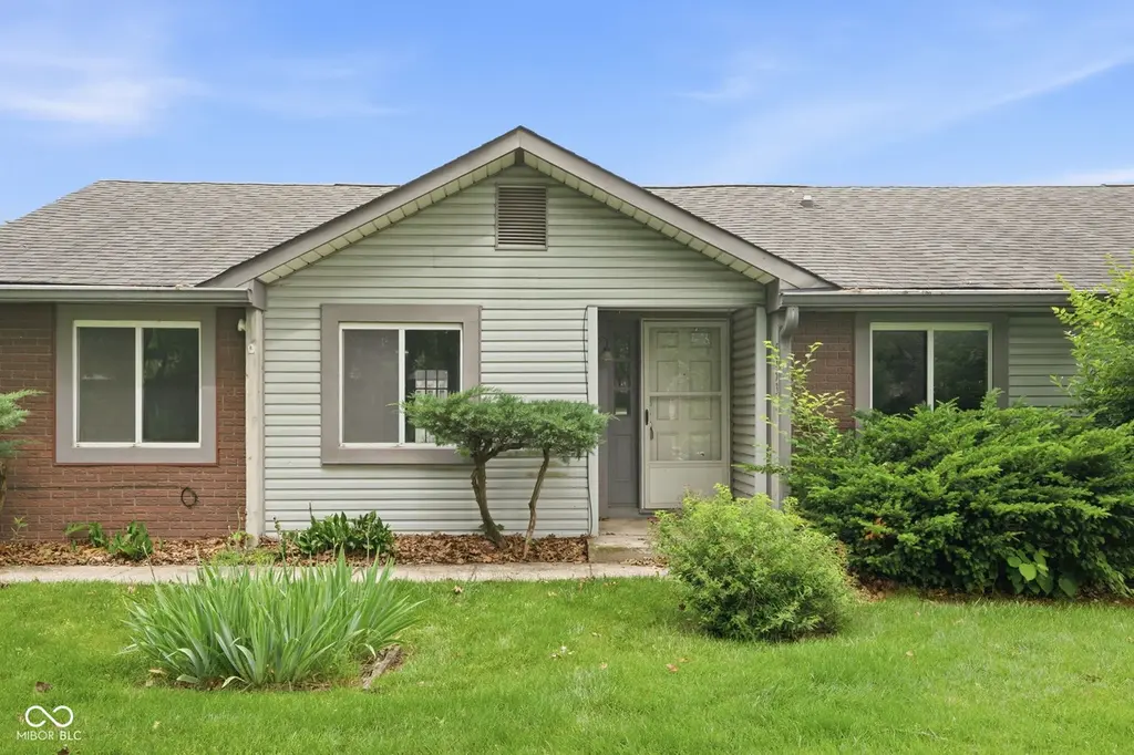 5953 Beau Jardin Dr