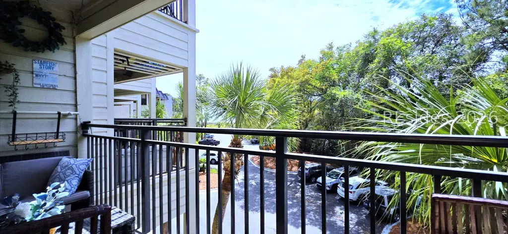 23 S Forest Beach Dr #289