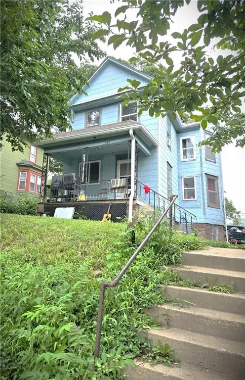 822 Tauromee Ave
