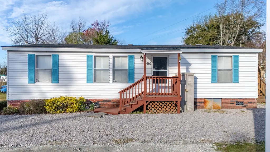 290 Broad Creek Loop Rd