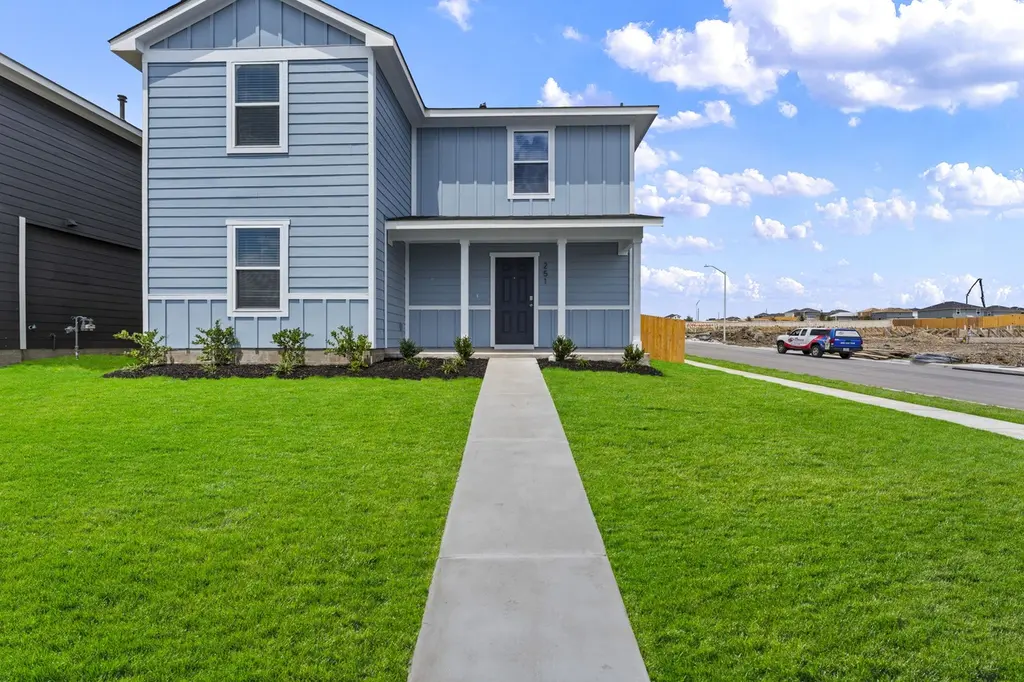 251 Bardwell Way