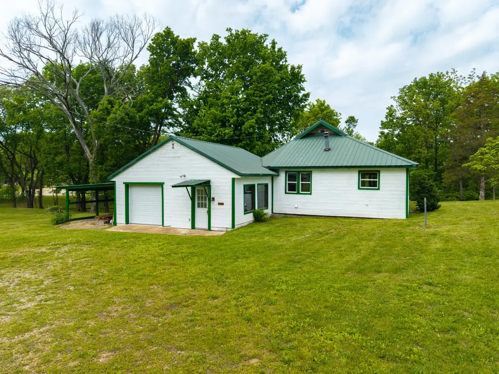 105 Cedar Bluff Ave